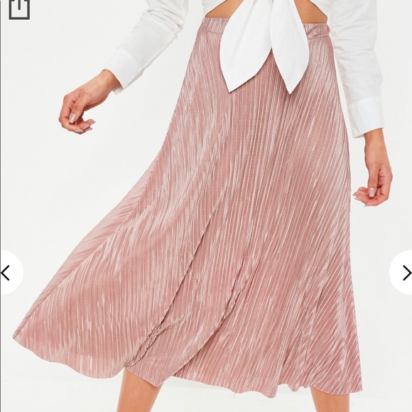 Missguided Pink Plisse Midi Skirt - Picture 3 of 6